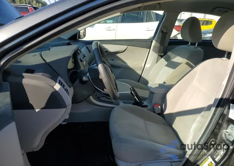 2013 Toyota Corolla Base из США, поврежденный, VIN 2T1BU4EE3DC108276